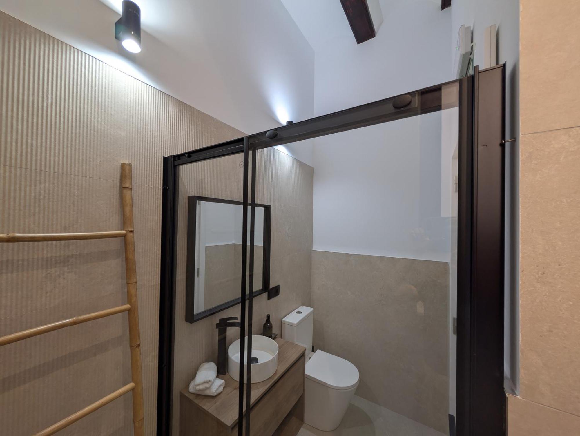 Las Arenas Suites 2 Playa Валенсия Экстерьер фото